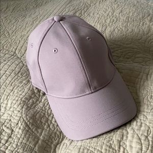 Lululemon NWOT Grey Baller Hat